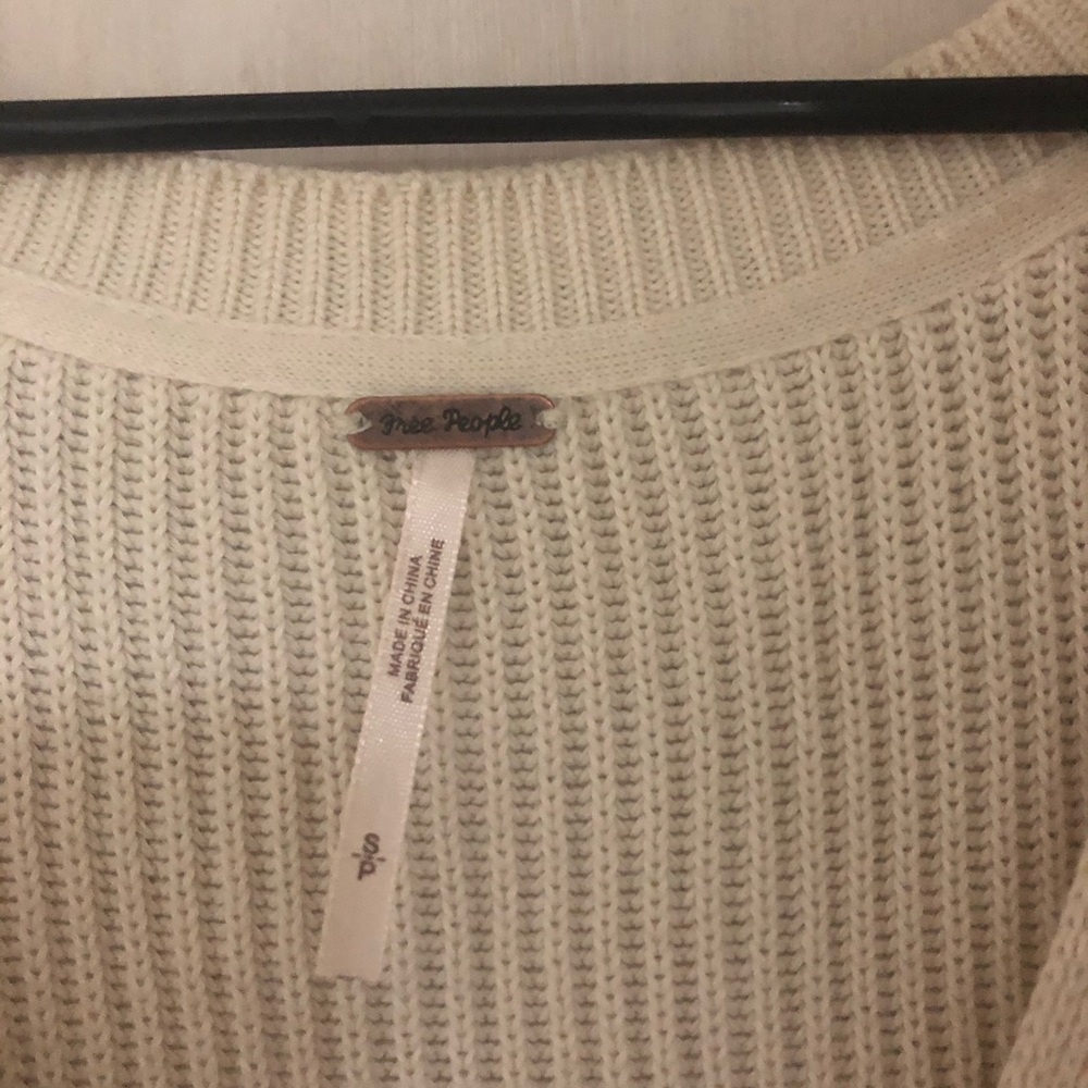 Free people sweater! - Picture 2 of 3